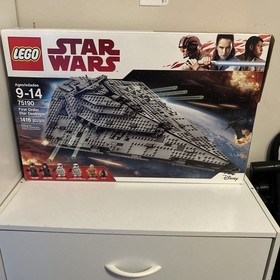 Lego First Order Star Destroyer 75190 with box and instructions complete 