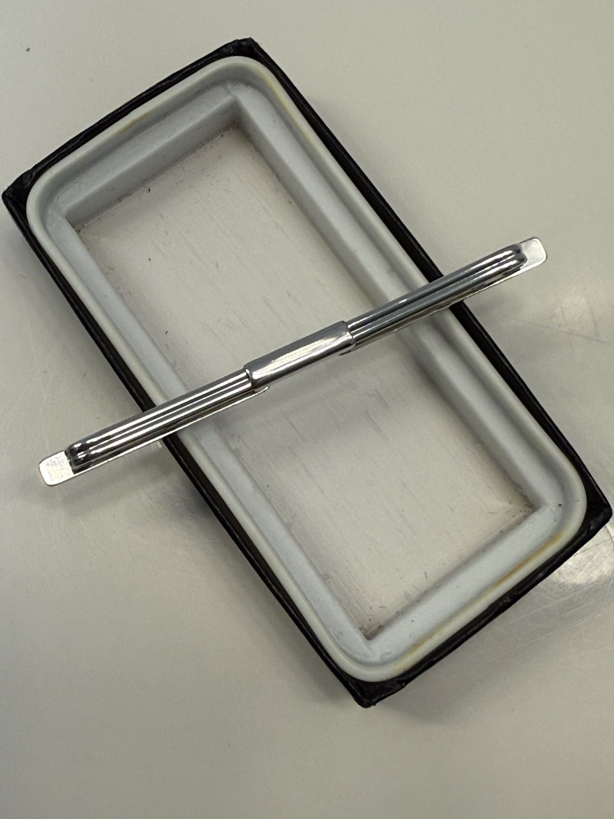 Pierre Cardin Collar Tie Bar Clap Clip Silver Tone Metal Finish In Box