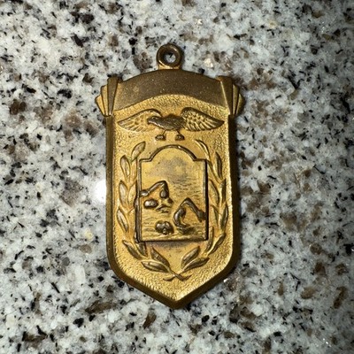 Antique Mens Gold Tone (maybe Gold Fill) Medley Relay 1941 Medallion Collectable