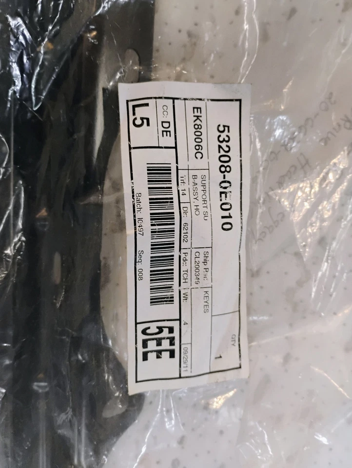 Original Lexus RX330 y RX350 (2004-2009) Soporte Sub Conjunto Bloqueo de capó P/N 53208-0E010 Foto 4 de 4