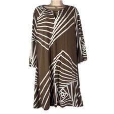 Haani Dress Women's XL Shift Knee Length 3/4 Sleeve Lightweight Stretch