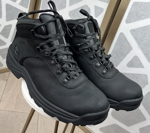TIMBERLAND HERREN Gr. 9,5 FLUME WASSERDICHT MITTELHOHER WANDERSTIEFEL SCHWARZ VOLLNARBIG 18139