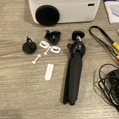 Bigasuo Pro302 Projector With DVD Player 1080P w/ EXTRAS