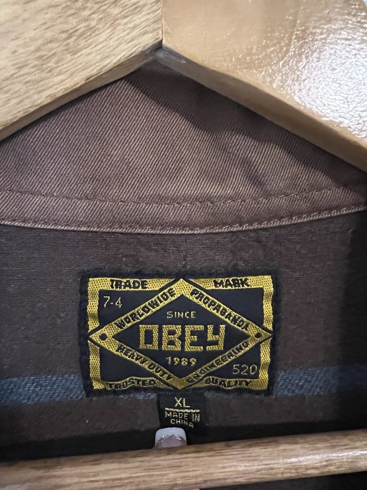 Chaqueta vintage Obey para hombre marrón con cuello a presión forro de franela de lona talla XL Foto 4 de 4