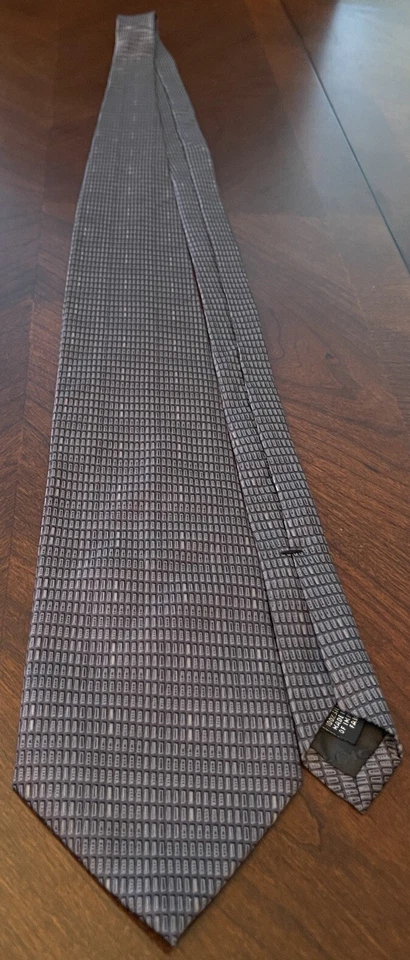Corbata de cuello vintage gris Dkny 100 % seda importada para hombre hecha en EE. UU. Foto 3 de 4
