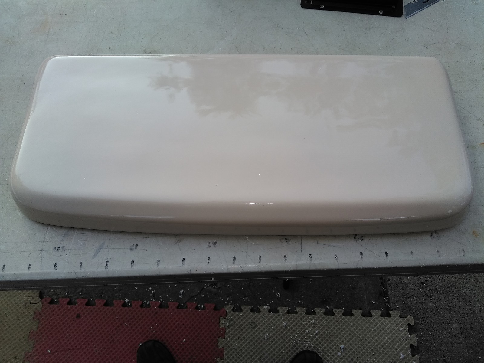 23SS67 AMERICAN STANDARD 4083 TOILET TANK LID, 19" X 81/8", BEIGE
