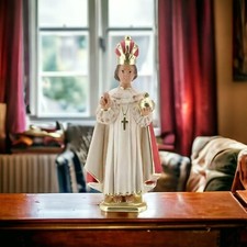 Objet religieux enfant Jésus de Prague peint à la main