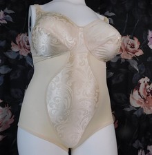 VTG Cupid Beige Glossy All-In-One Girdle Bodysuit 40C Satin Wireless Cups 5068