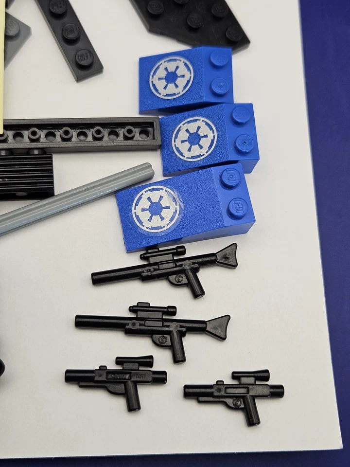 LEGO Star Wars 7667 Imperial Dropship INCOMPLETE w/ Shadow Trooper No Manual Box - Image 2 of 4