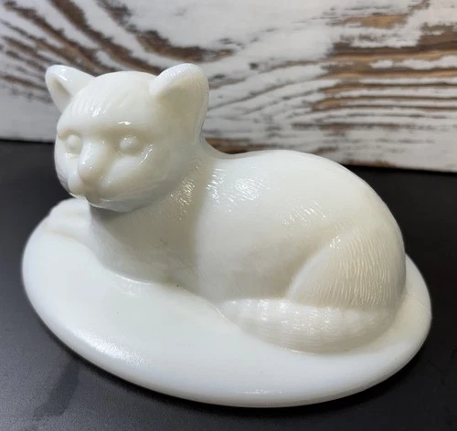 Vintage Westmoreland Milk Glass Replacement Top For Cat On The Nest Candy Dish
