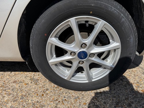 Ford Fiesta 1.0 EcoBoost Automatic 33 k FSH - Picture 15 of 24