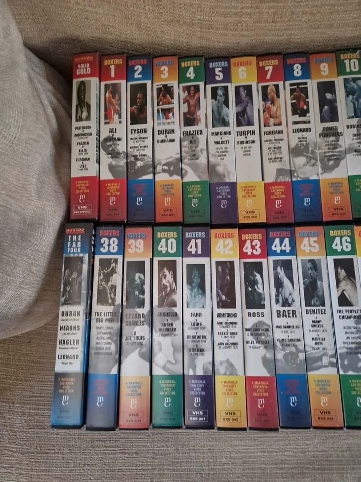 Full Set Of Boxers Marshall Cavendish Collection 1-72 VHS Tapes Plus Extras - Image 2 of 4