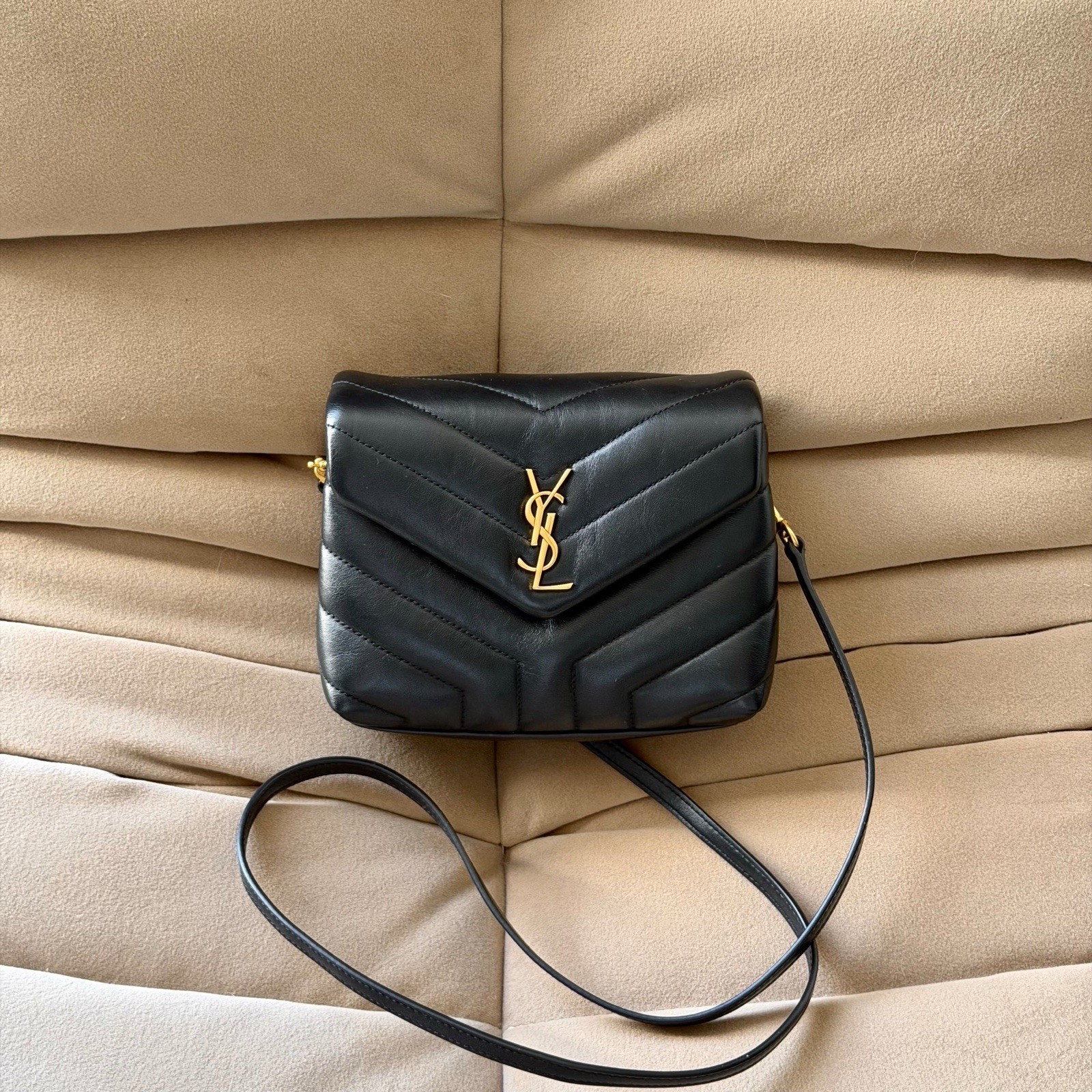 Saint Laurent YSL Toy Loulou Bag in Black Quilted Leather and Gold Hardware