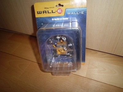 Wall-E Disney Ultra Detail Figure Pixar Toy Collectible Medicom New From Japan