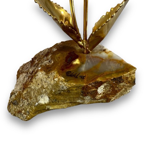 VTG Quartz Rock Base Metal Flower With Humming Bird Sculpture Signed Whitish 86 - Picture 7 of 9