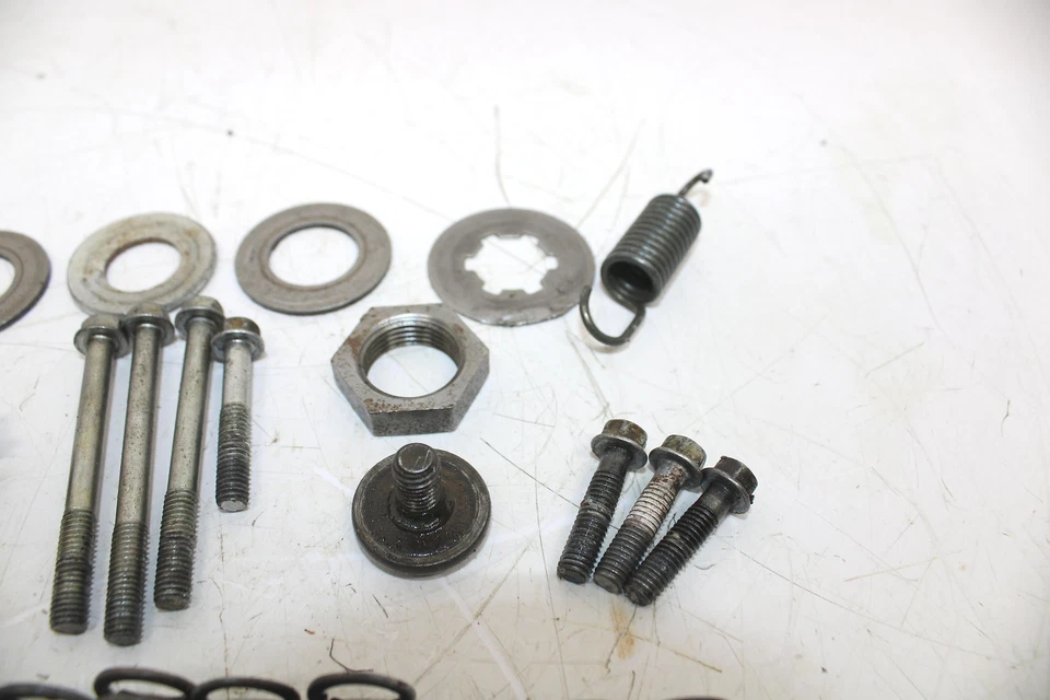 Juego de pernos y resortes Suzuki Dr250S 1990 Foto 3 de 4