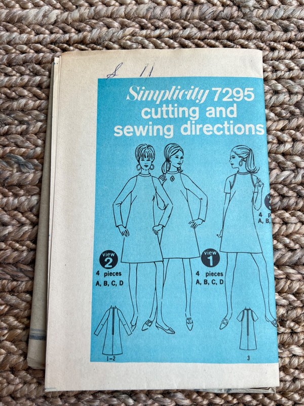 1960's Vintage Simplicity Sewing Pattern 7295 Jr Dress in 2 Lengths Sz 11 FF