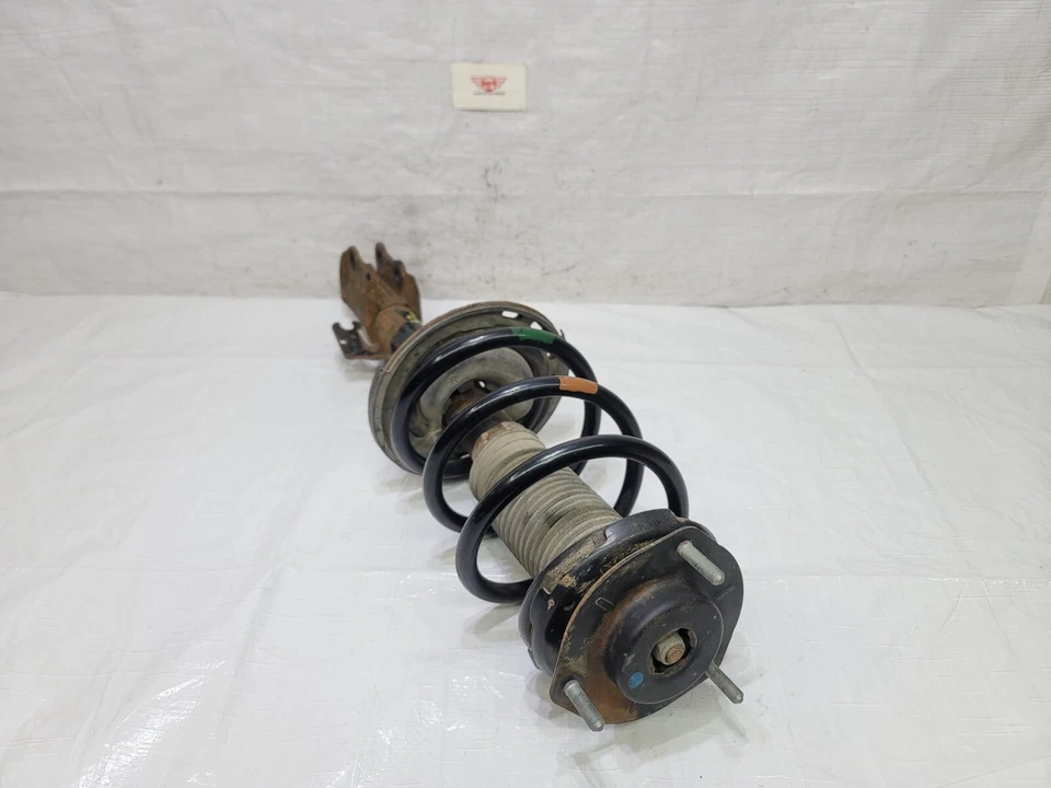 2010-2015 Lexus RX450h Front Right Passenger Shock Strut Absorber OEM 4851048280 - Изображение 4 из 4