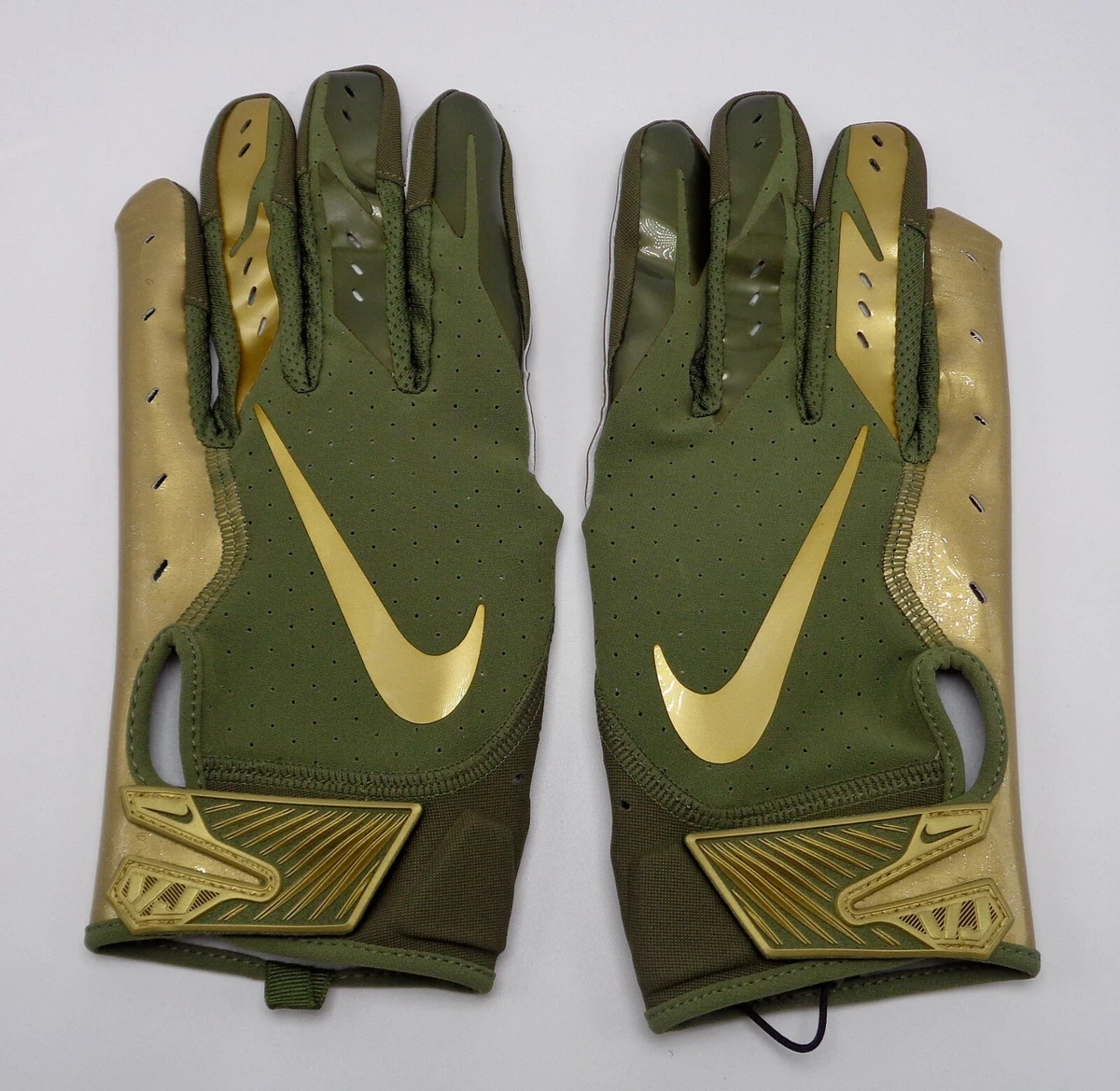Nike vapor jet hotsell 5.0 football gloves