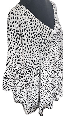 Andree by Unit 2X Spotted Babydoll Blouse White Black Long Sleeve Flowy Top