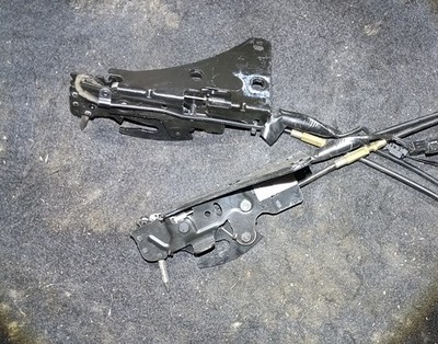 Peugeot 207 cc Convertible Boot Cable Catches WITH CABLES Pair Of 9680079580