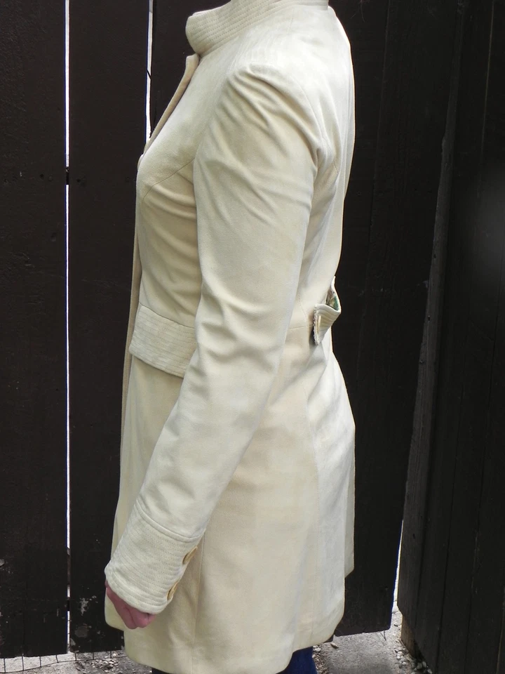 Chaqueta Abrigo DIANE VON FURSTENBERG Beige Claro Mantequilla Cuero Suave Gamuza Talla 8/10 Foto 2 de 4