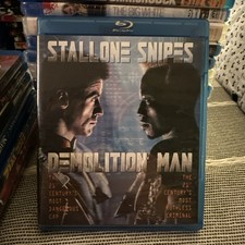 Demolition Man 1993 - BLU-RAY - Used - Fast to Ship - Stallone Snipes Bullock