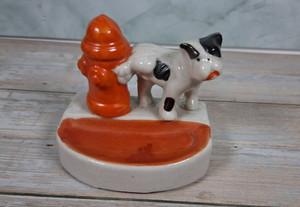 Cute Vintage NAUGHTY DOG Peeing on Fire Hydrant MADE IN JAPAN Orange Figurine
