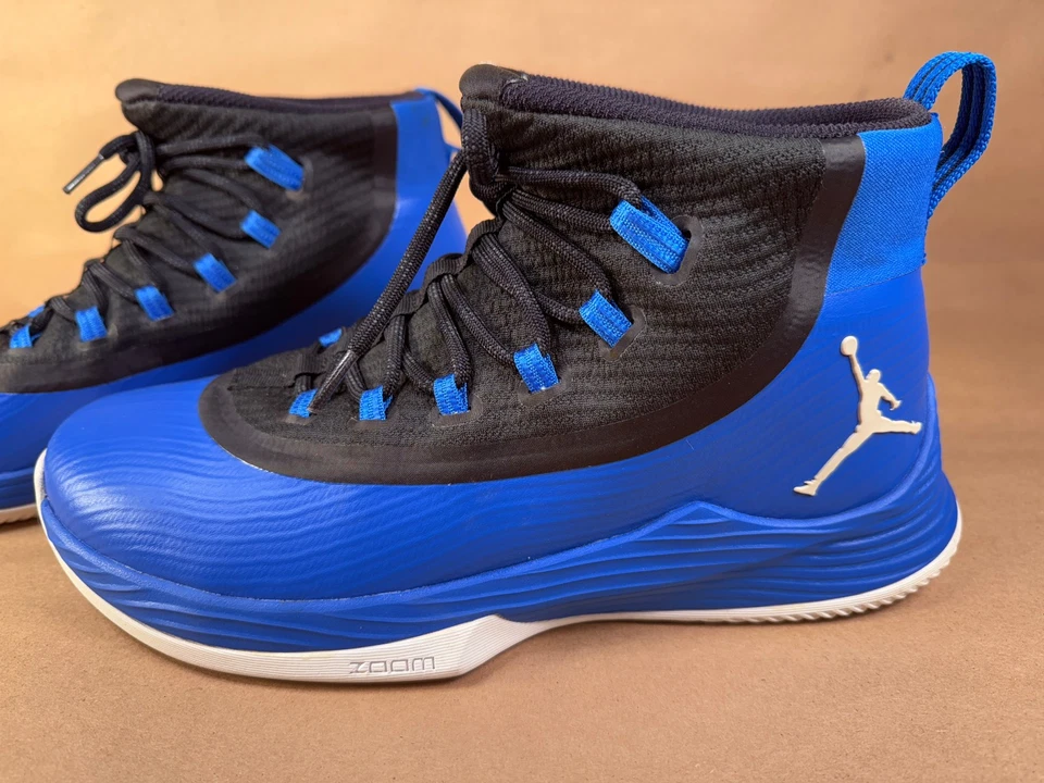 Tênis Nike Air Jordan Ultra Fly 2 masculino tamanho 10 preto azul 897998-402 - Imagem 2 de 4