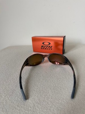 Kith x Oakley Eye Jacket Redux Sunglasses - Sandrift - Made in USA