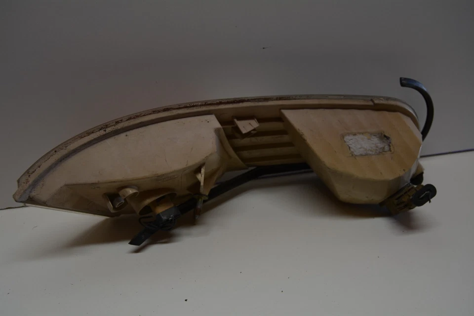 99-02 MERCURY GRAND MARQUIS LEFT FENDER MOUNTED TURN SIGNAL LIGHT OEM, 116-03433 - Image 3 of 4