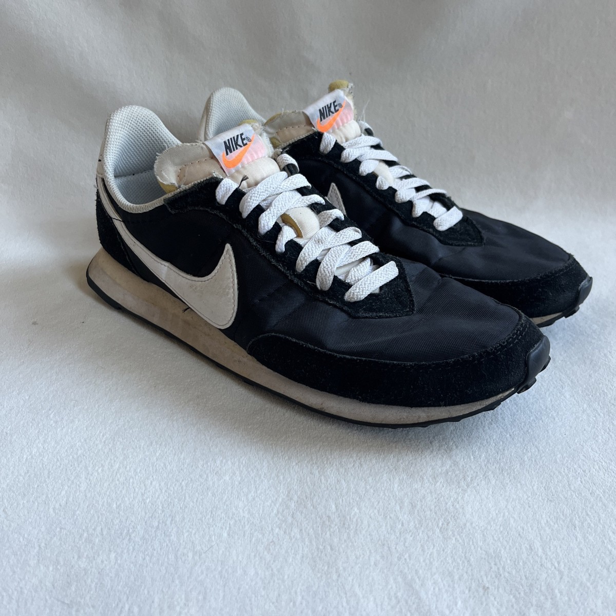 NIKE Womens Waffle Trainer 2 DA8291-002 Black Running Shoes 