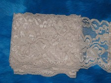 3 yards 3 1/4" width beige  ivory color double side shimmery stretch lace trim