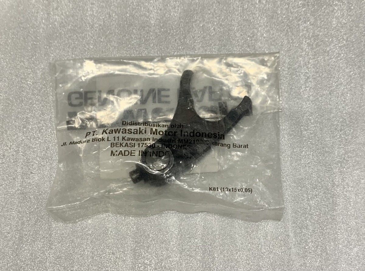 ゆきんこ0314 Genuine New Kawasaki Eliminator125 FORK-SHIFT,LOW-3RD 13140-1264