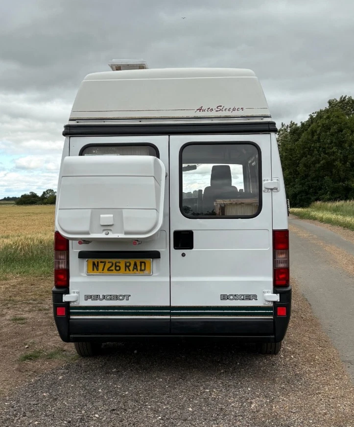 Peugeot Boxer Auto Sleeper Symphony 2 Berth Camper superb condition petrol - Image 3 of 4