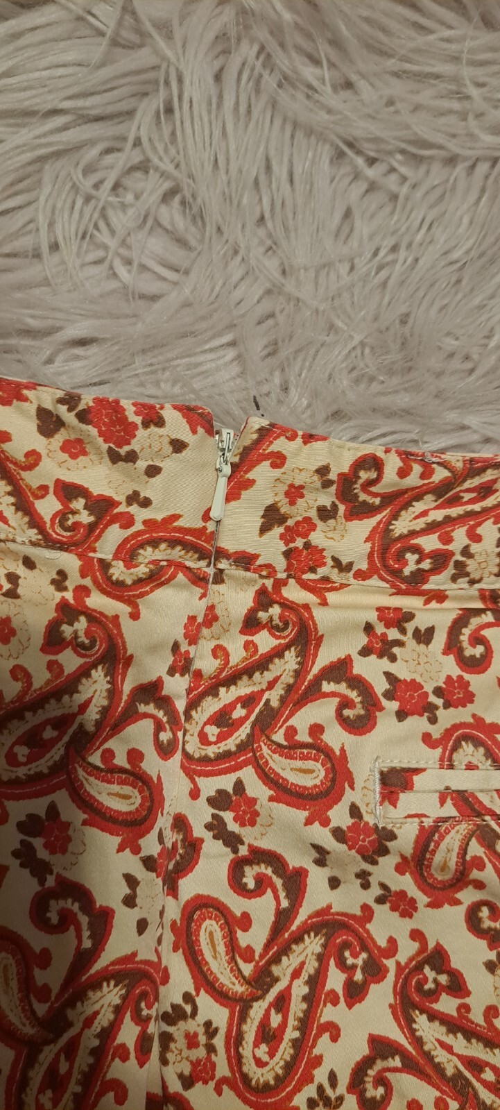 Picture 4 of 6