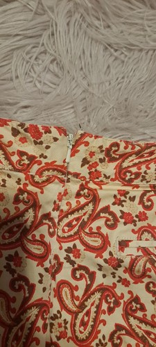 Lady Hagen Women's Tango Red Cream Cotton Paisley Zip Up Pocket Woven Skort Sz 8 - Picture 4 of 6