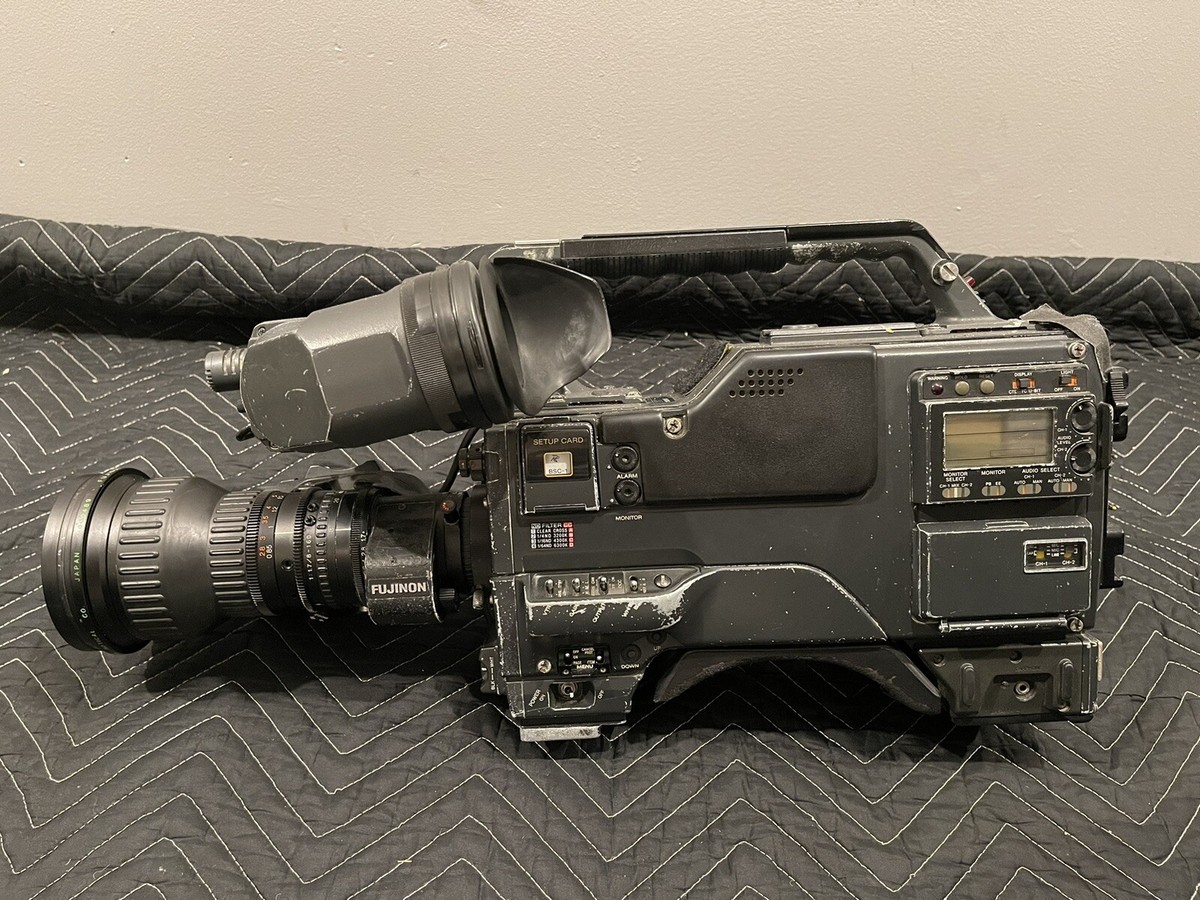 SONY BVW-D600 業務用ビデオカメラ Sony BVW-D600WS BETACAM 3CCD VTR Video Camera w/ Fuginon Lens
