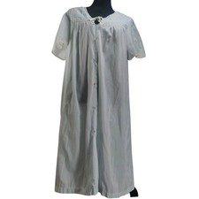 Barbizon Blue Long Nightgown Embroidered Lace fairy Romantic Vintage grannycore