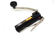 Klein Tools 53725 Auto clamping BX and Armored Cable Cutter Used