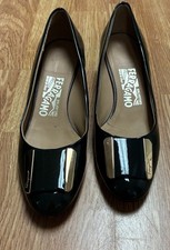 Salvatore Ferragamo Black Patent Leather Posi Plaque Block Heel Pumps Size 6 AA