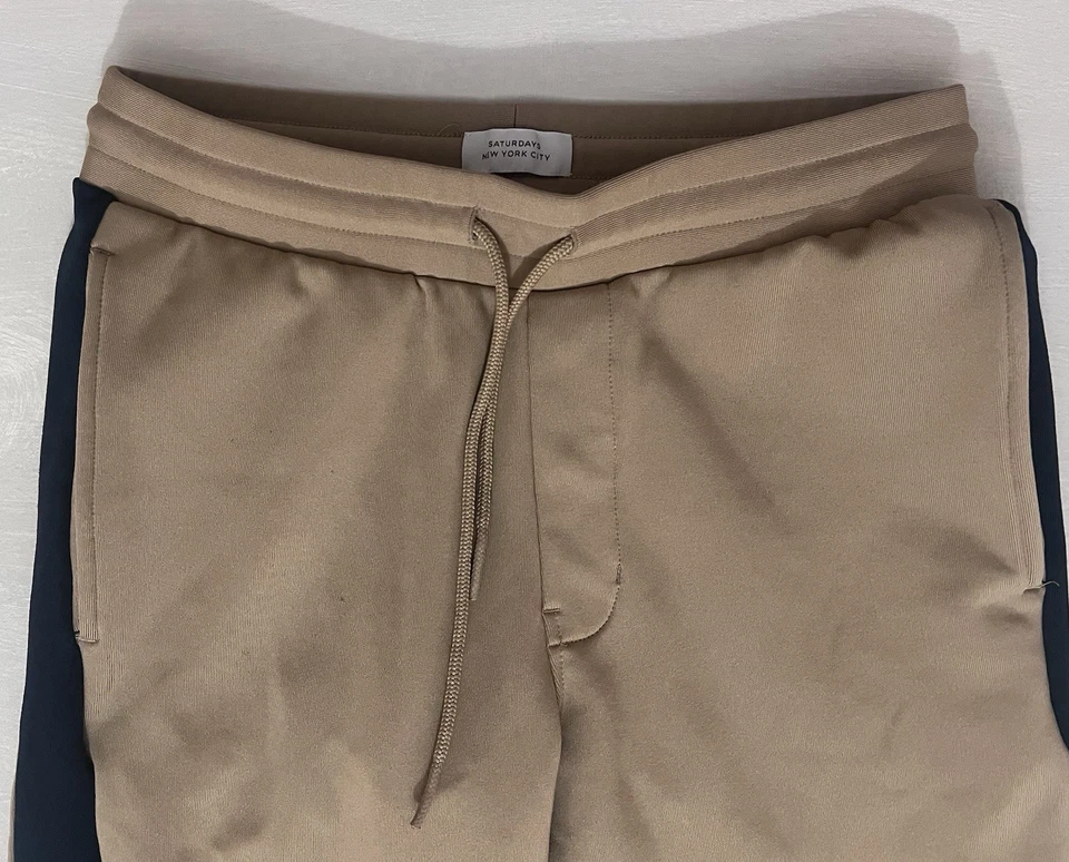 Saturdays NYC Chándal Hombre’s S Chaqueta y Pantalones Beige Logo $290 Foto 4 de 4