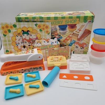 Tottoko Hamtaro Bakery Shop Playset Play doh Dough Not Complete With Box Rare