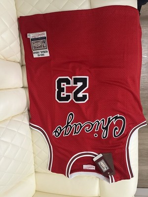 1984-85 Michael Jordan Bulls Jersey STITCHED Mitchell and Ness Large