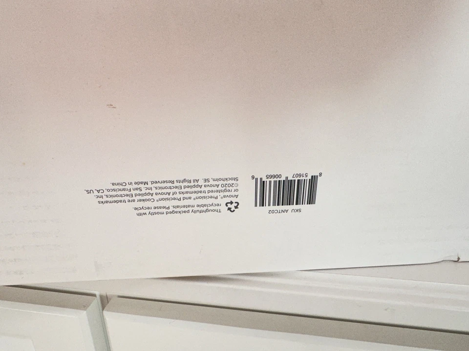 Anova Precision Cooker Nano - Circulador Sous Vide de Inmersión con Contenedor de 12L Foto 3 de 4