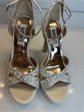Badgley Mischka Strappy Satin Ivory Bridal Heels High Heel Size 6.5