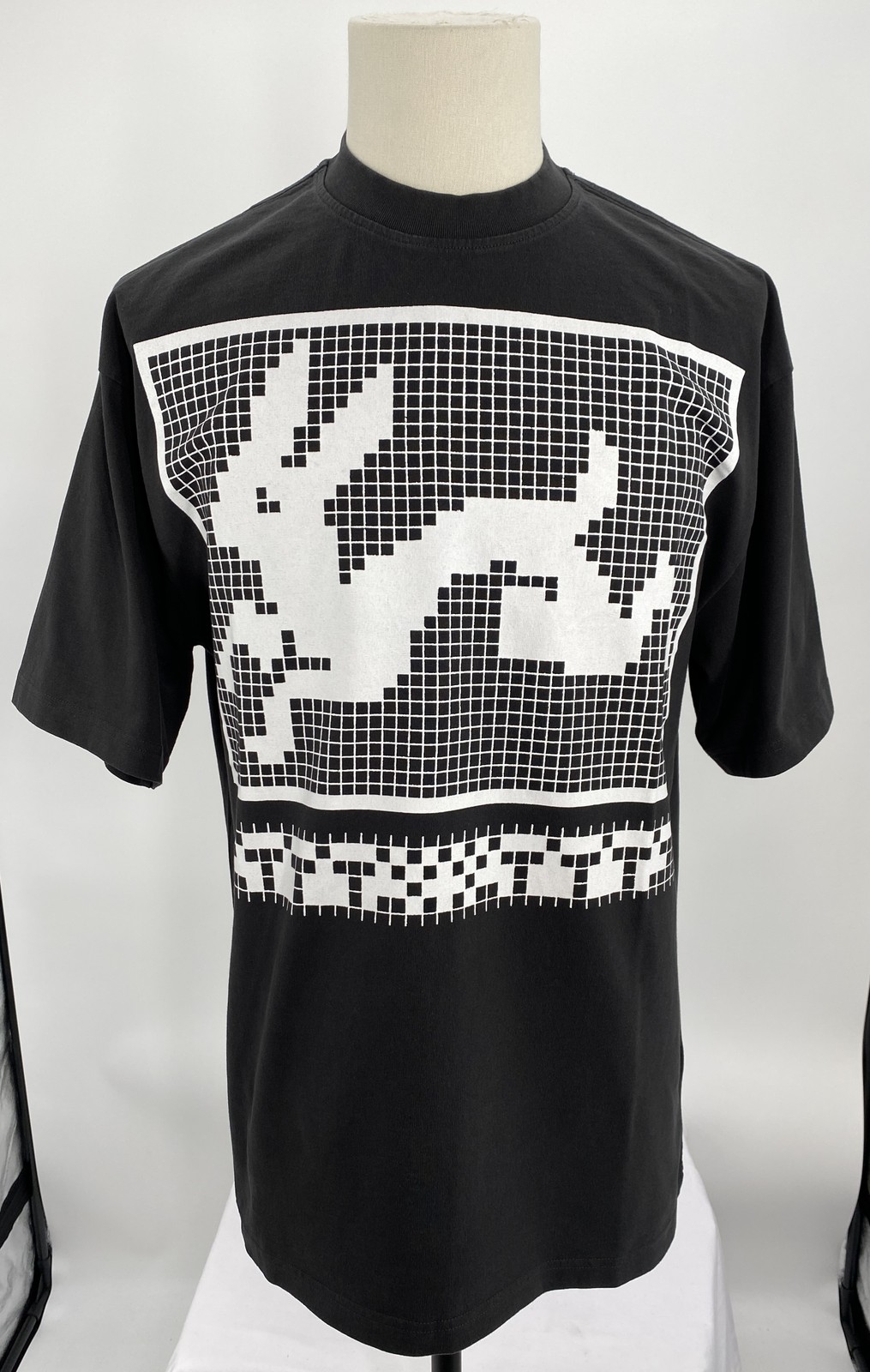 The Trilogy Tapes Men's T-Shirt Black Size L TTT Hare Pixelated Bunny Graphic