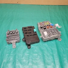 2005-2007 Honda Odyssey EX Junction Block Cabin Fuse Box Complete Set Assy OEM