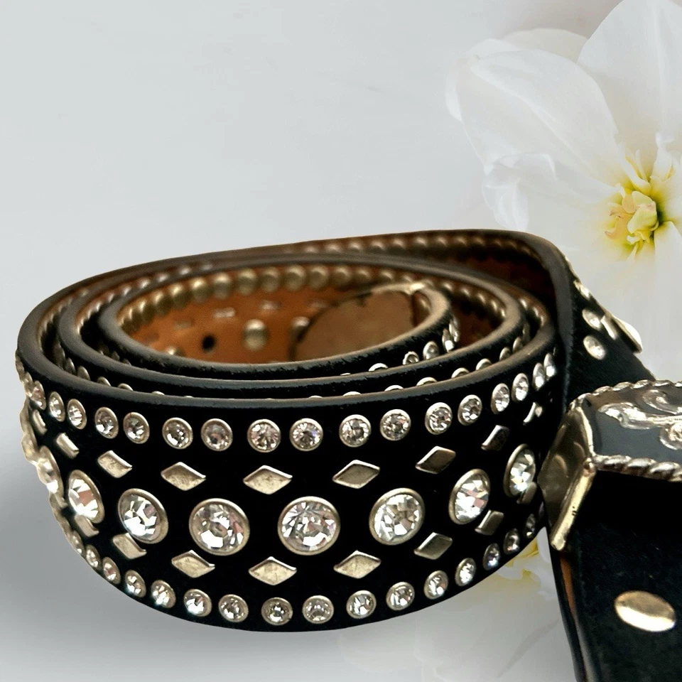 Cinturón occidental de cuero gamuza negro Nocona pedrería brillante para mujer talla mediana Foto 3 de 4