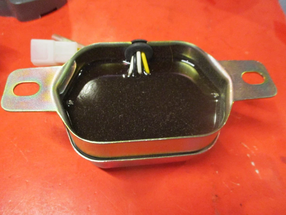 PARA SUBARU DL,GF,GL,STAR,DELUXE 1971-1975--REGULADOR DE VOLTAJE--NUEVO-JAPÓN Foto 4 de 4